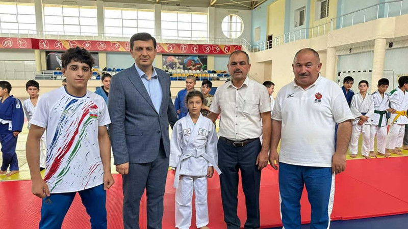 İsmayıllıdan olan qız cüdo məşqlərinə qatılıb: “Ona ağ yaraşır”