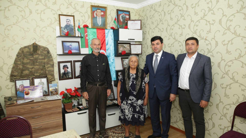 Xaçmaz: icra başçısı şəhid ailələrinə baş çəkib