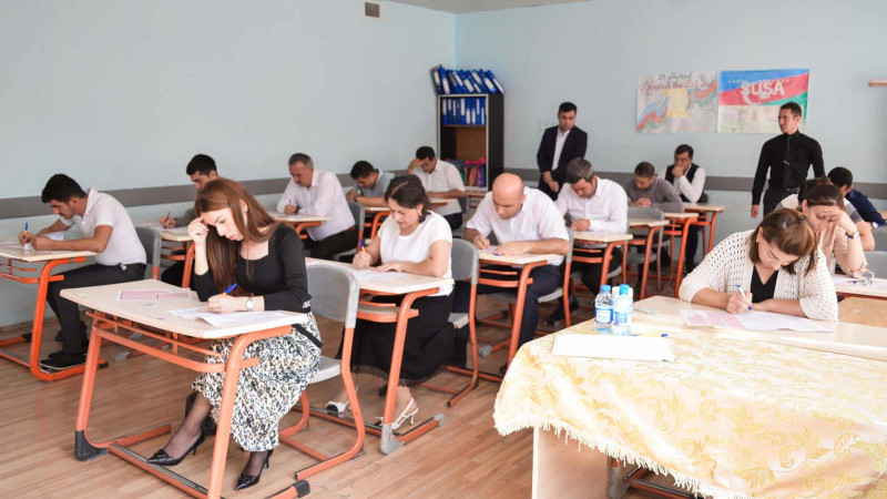 Qubada təhsil işçiləri üçün imtahan təşkil olunub