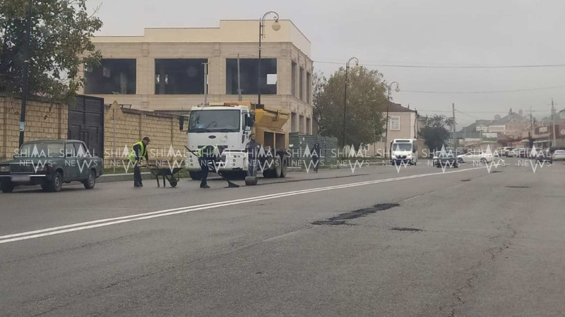 Qubada abadlıq işləri görülür