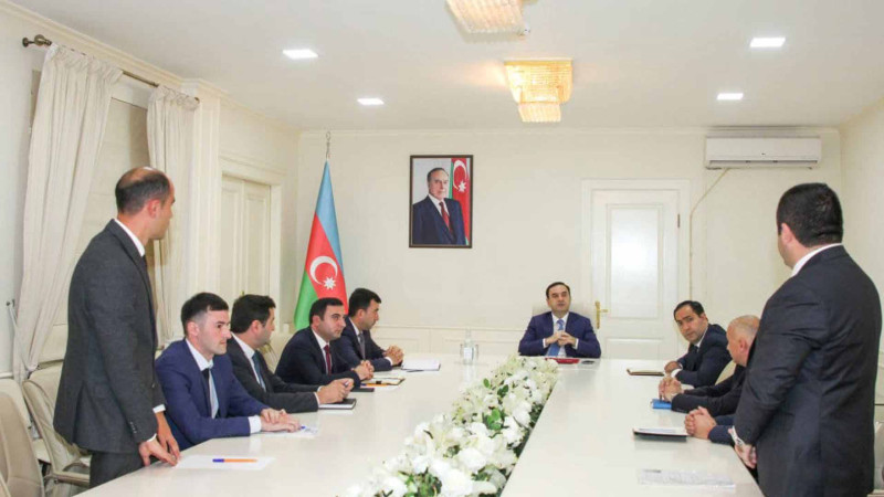 İsmayıllı RİH başçısı dövlət qulluğunda çalışmaq istəyənlərlə görüşüb