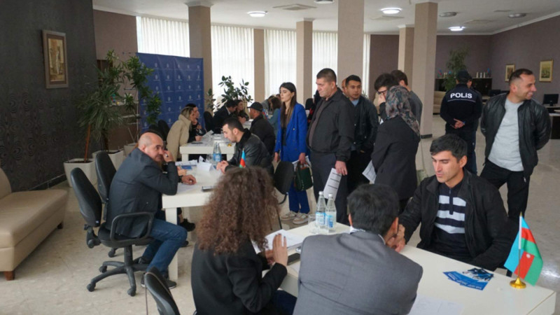 Qusarda 800 manatadək maaşı olan iş yerləri təqdim olunub