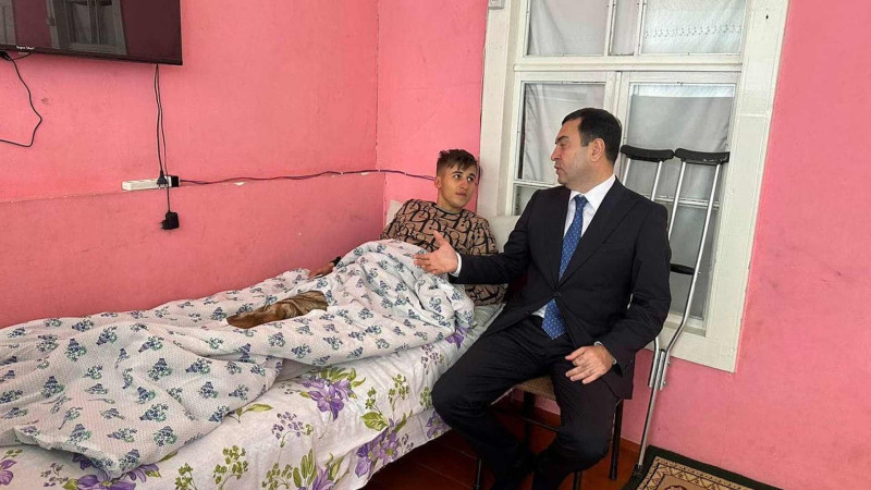 RİH: İsmayıllıda yaralı hərbçilər ziyarət olunub