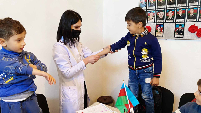 Qusarda “Qızılca nədir?” adlı məlumat saatı keçirilib