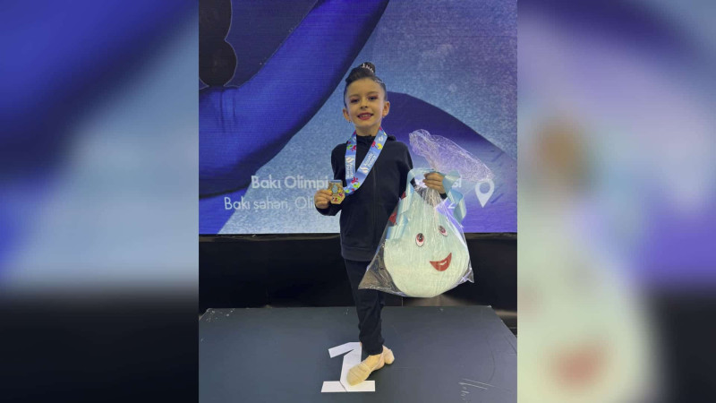 Qusardan olan balaca gimnast medal qazanıb