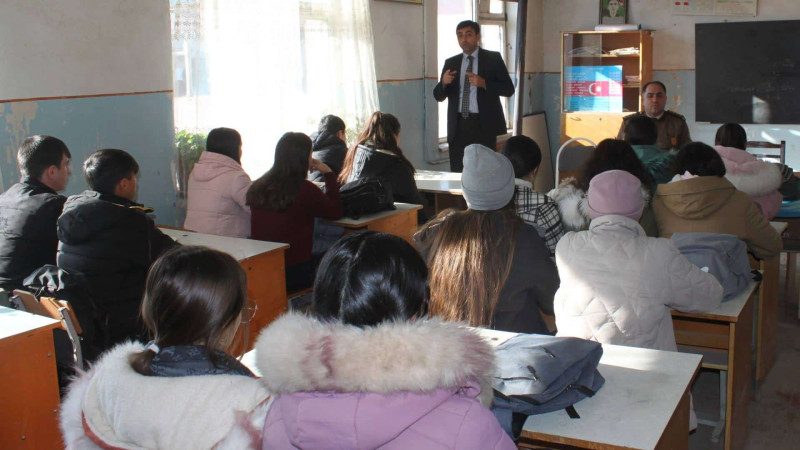 Qusarda uşaqlara fövqəladə hallar zamanı davranış qaydaları öyrədilib
