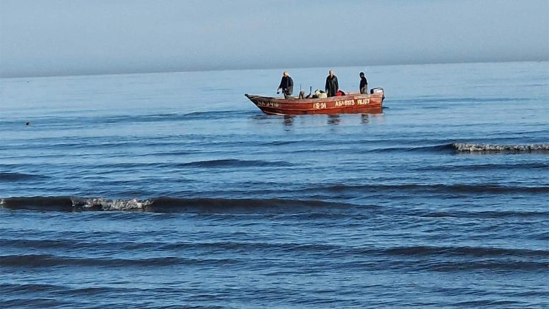 DİN: su polisi balıqçılarla qanunsuz balıq ovu haqda söhbət aparıb