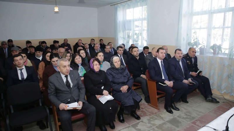 Xaçmaz: İstisu və Vələmir sakinləri icra başçısına müraciət ediblər