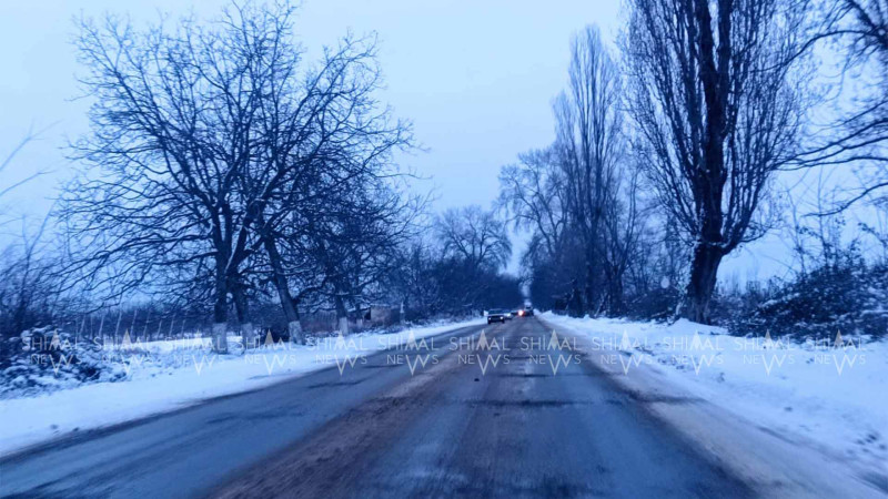 Bəzi yollarda buz var