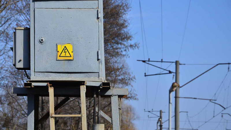 Xaçmazda 70 yaşlı kişini cərəyan vuraraq öldürüb