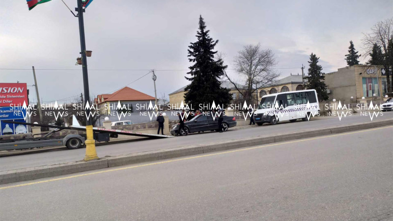 Qubada səhər saatlarında avtobus qəzaya düşüb