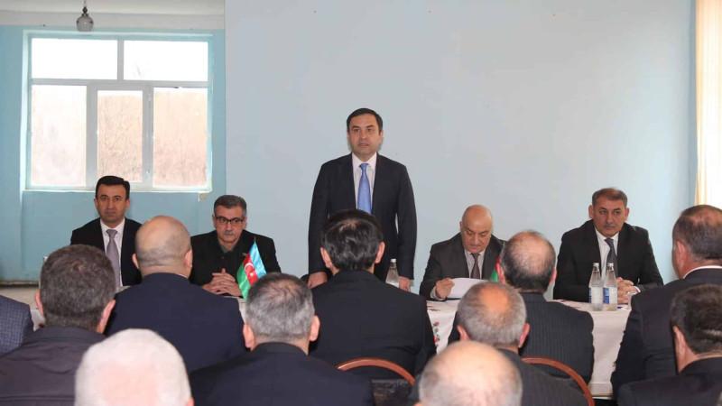 İsmayıllı: Nahid Bağırov vətəndaşları dinləyib