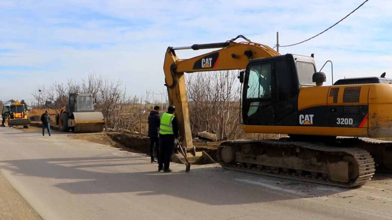 Qırmızı Qəsəbə - Quxuroba avtomobil yolu təmir edilir