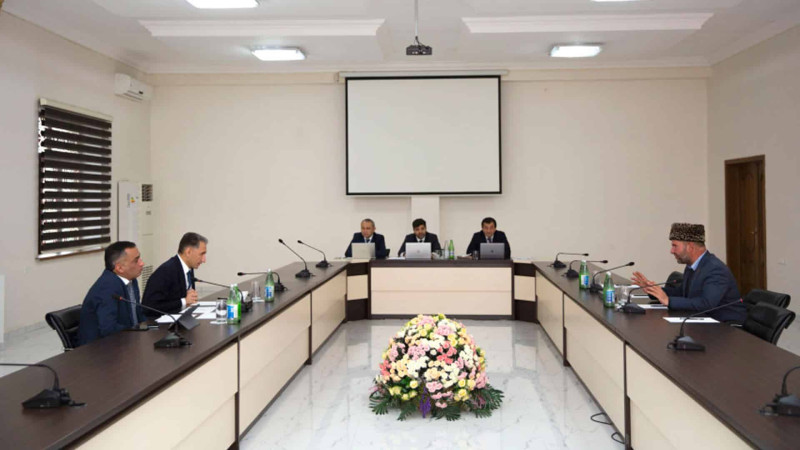 Xaçmaz: Rəşad Nəbiyev vətəndaşların müraciətlərini dinləyib