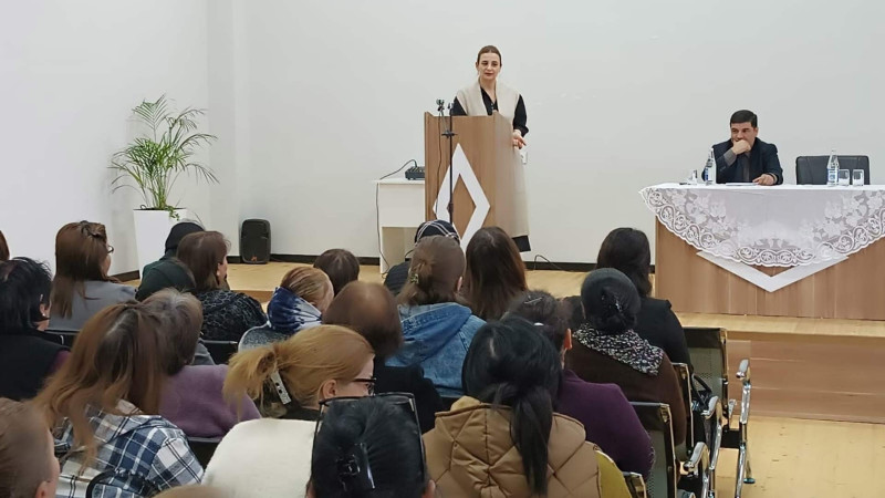 MSK: Qubada qadınlara seçkinin prosedur və qaydaları izah edilib