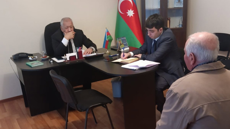 Quba: Vahid Əhmədov sakinləri narahat edən məsələləri dinləyib