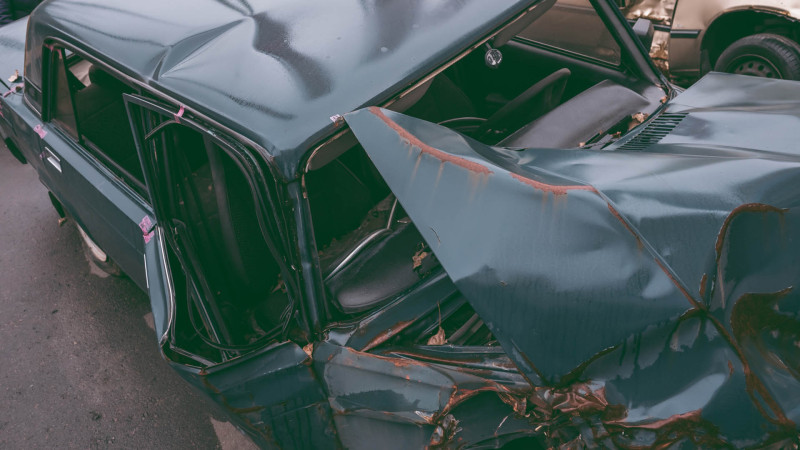 Xaçmaz: aşmış avtomobildə 2 nəfər xəsarət alıb