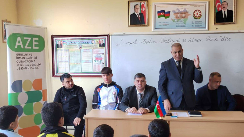 Xaçmazda idmançılar şagirdlərlə görüşüblər