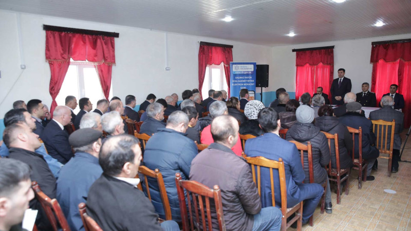 Xaçmaz: İcra başçısı sakinlərlə Seyidlikəndyeri kəndində görüşüb