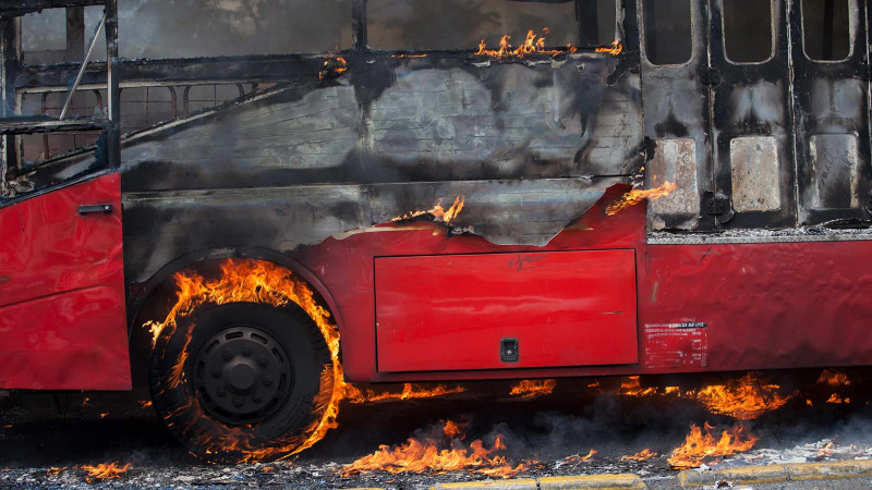 Xaçmaz: avtobusda alışma baş verib