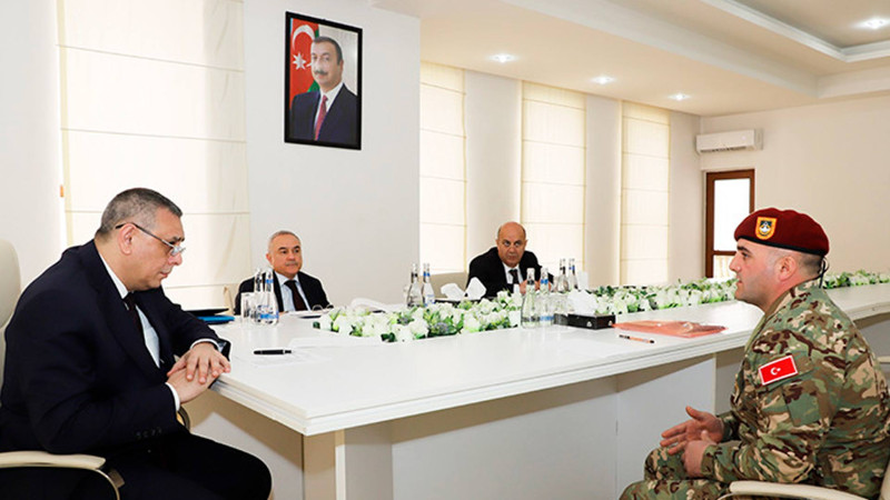 Şimal: SHXÇDX rəisi vətəndaşlarla görüşüb