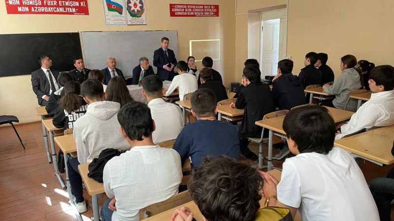 Xaçmazda şagirdlərlə görüşlər təşkil olunub