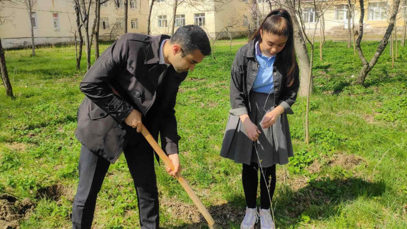 İsmayıllı: 20 məktəbli ağacəkmə aksiyasına qatılıb