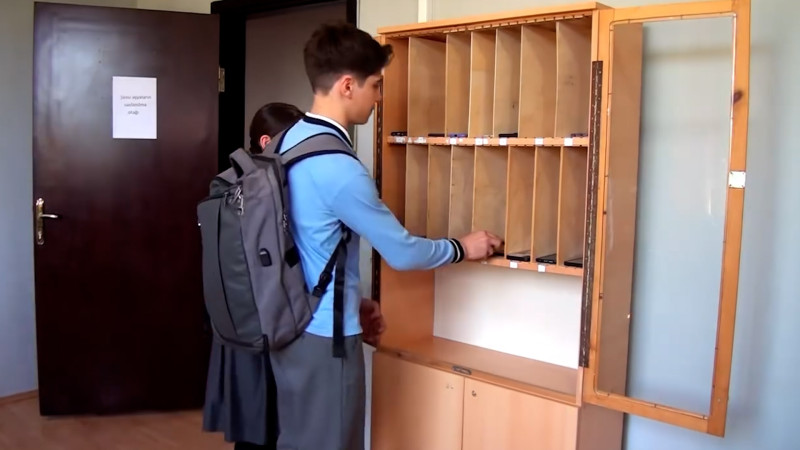 Quba–Xaçmaz RTİ: mobil telefonlar “qırağa qoyulur”