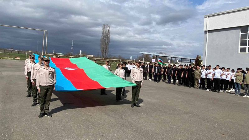 Quba: Qamqam kənd məktəbinin komandası hərbi-idman oyununın qalibi olub