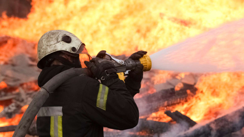 Xaçmazda kol-kos və bitum tullantıları yanıb