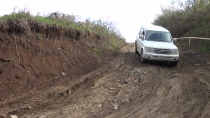 İsmayıllının Qaraqaya kənd yolu qara gündədir
