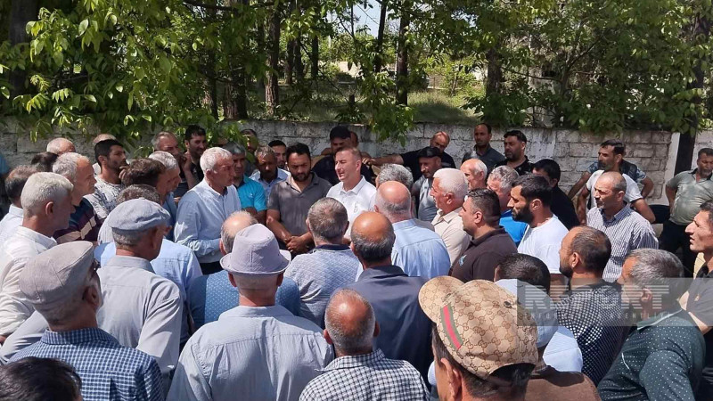 Xaçmazda bağlar susuz qalıb