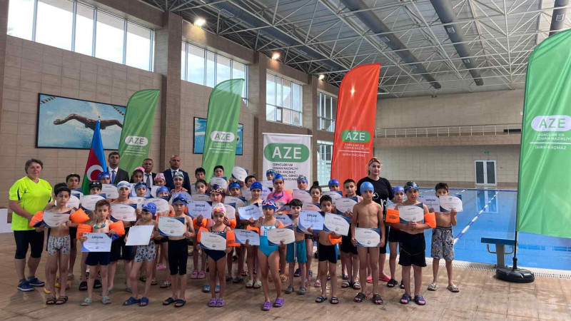 Üzgüçülük: Xaçmazda I-V sinif şagirdləri yarışıblar