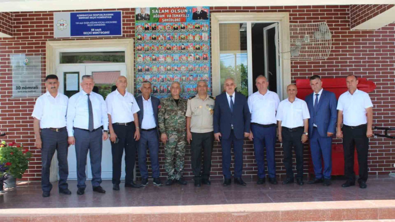 İsmayıllı: Ağdam RİH başçısı sakinlərlə görüşüb