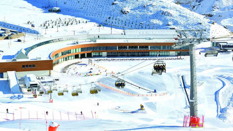 Qusar: ADY əməkdaşları Şahdağ zirvəsini fəth ediblər