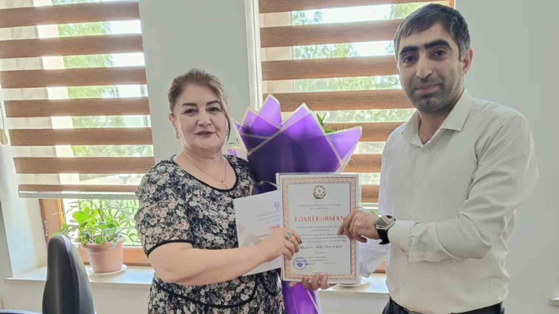 Quba: Muzey əməkdaşı Fəxri Fərmanla təltif edilib