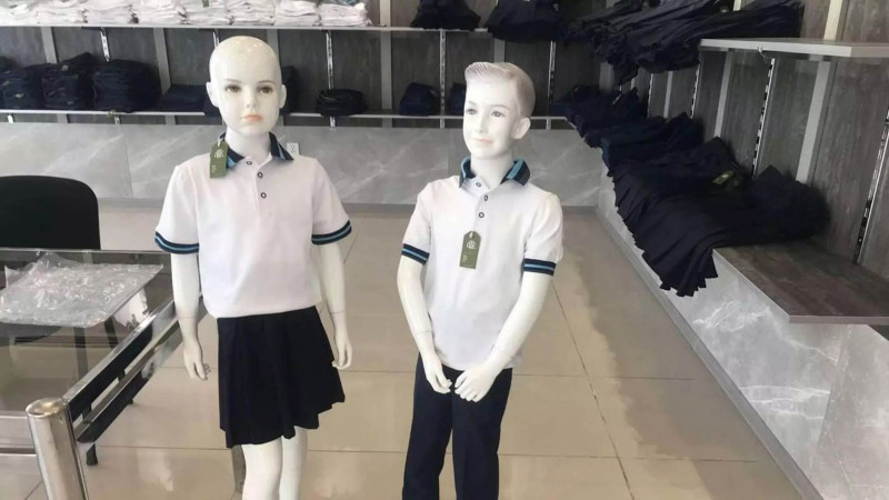 Məktəbli formalarının qiyməti ucuzlaşır