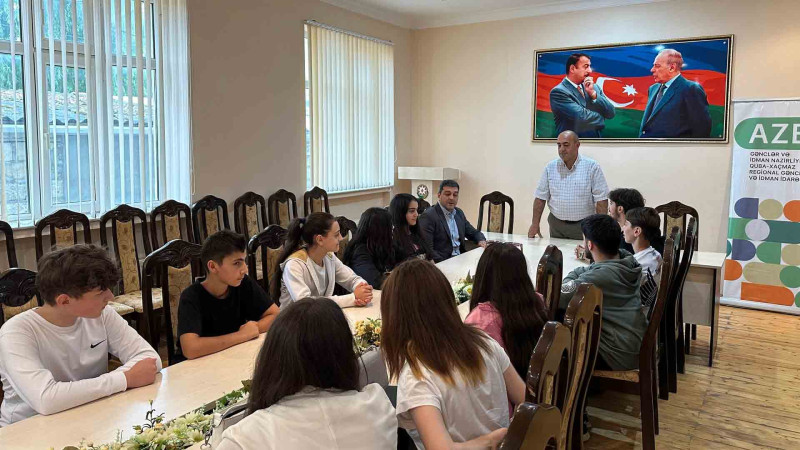 Qusarda ana dilinə aid tədbir keçirilib