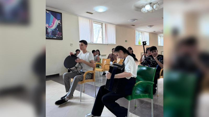 Siyəzəndə gənc istedadlar yarışıb