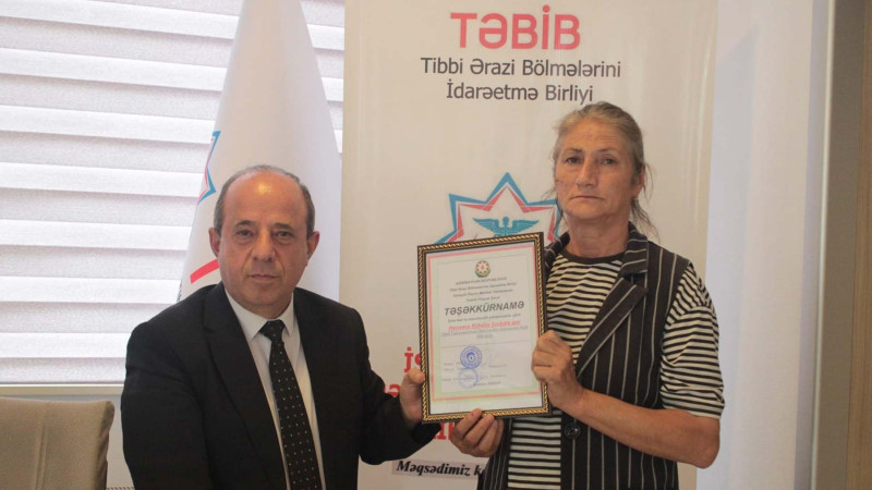 İsmayıllı: Yanğının qarşısını alan tibb bacısı mükafatlandırılıb