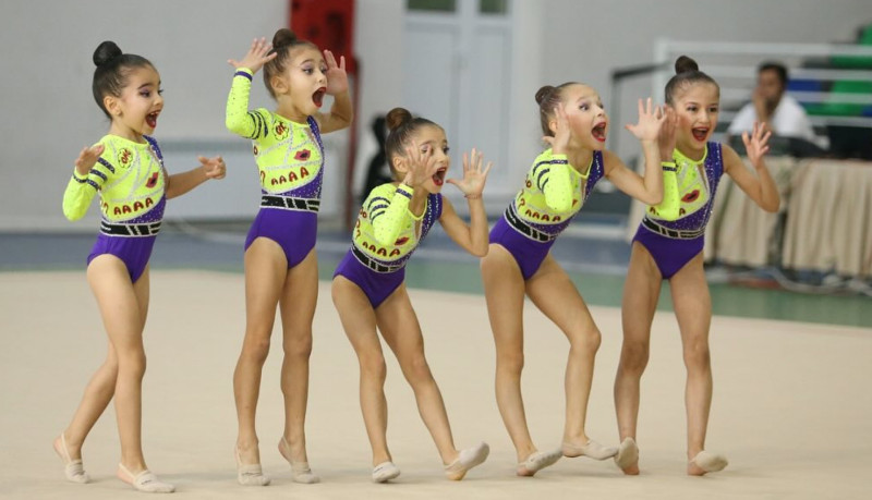 Balaca gimnastlar Qubada qələbələrini qeyd ediblər