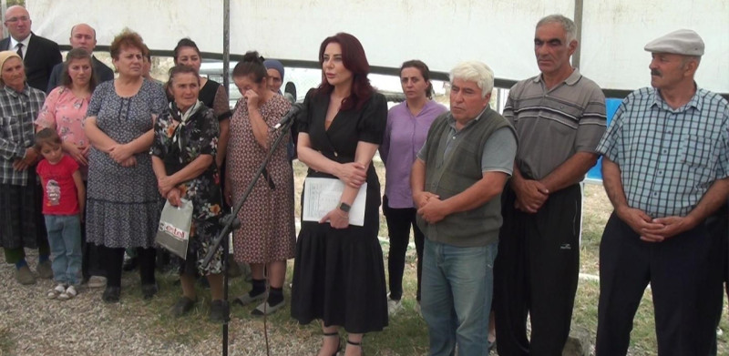 İcra başçısı Qusar sakinlərini narahat edən məsələlərlə tanış olub