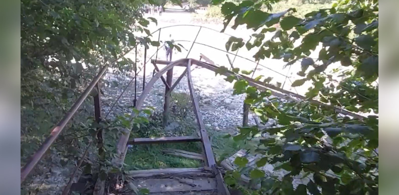 Qubada 200 məktəblinin yol problemi nə zaman həll ediləcək? - AÇIQLAMA