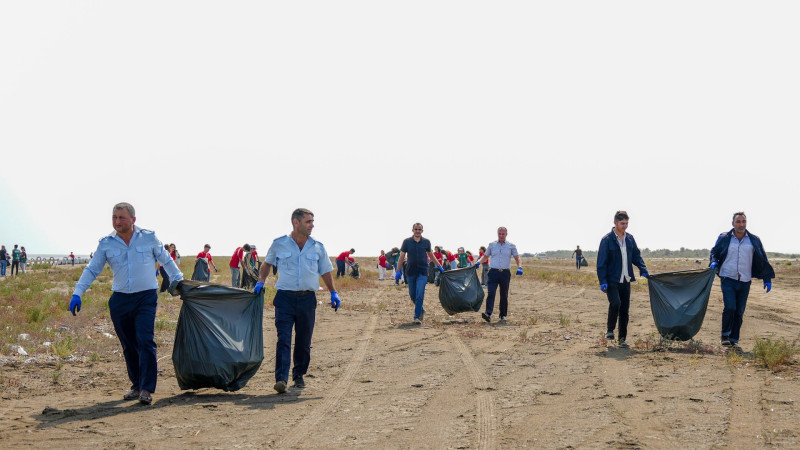 Şabranın dəniz sahillində aksiya keçirilib