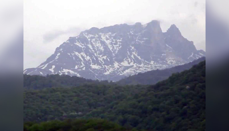 Dağ massivlərinə qar yağıb