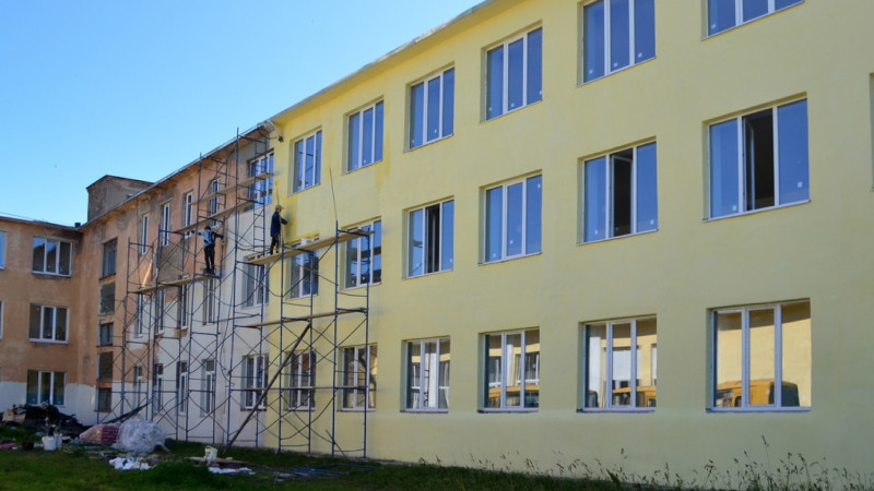 Siyəzən və Xaçmazda bir sıra məktəblər təmir ediləcək