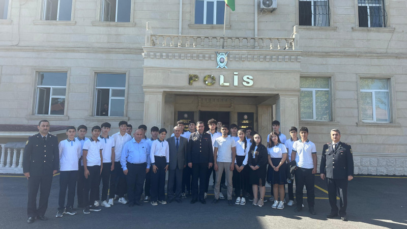 Şabranda məktəblilər Polis Şöbəsində qonaq olublar