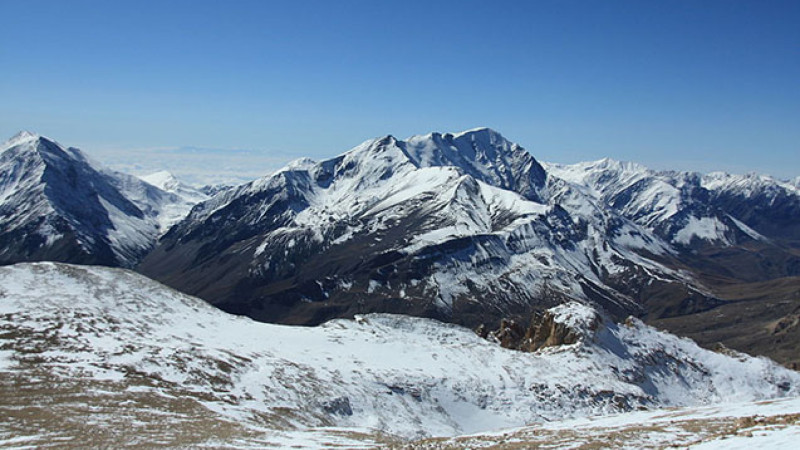 Şimalda hava kəskinləşir: leysan, şimşək, qar