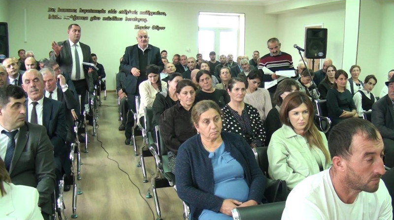 Qusarın icra başçısı səyyar qəbul keçirib