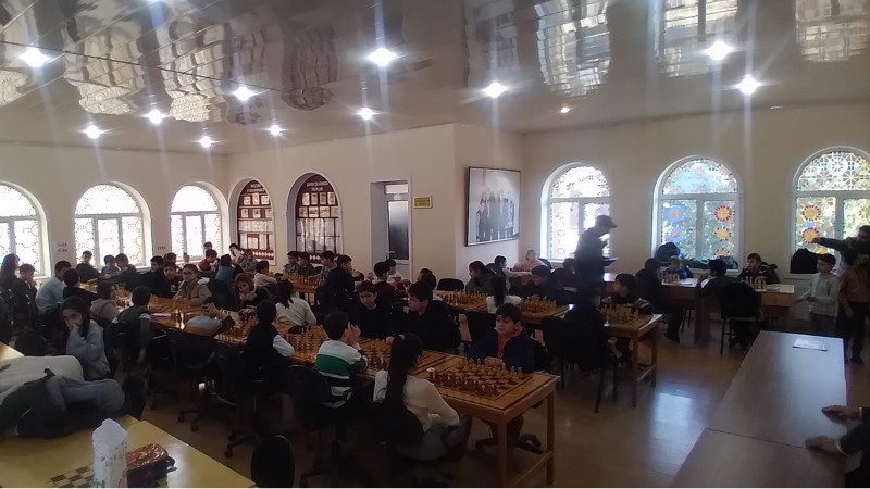 Şabran və Xaçmaz şahmat taxtasında üz-üzə - FOTO